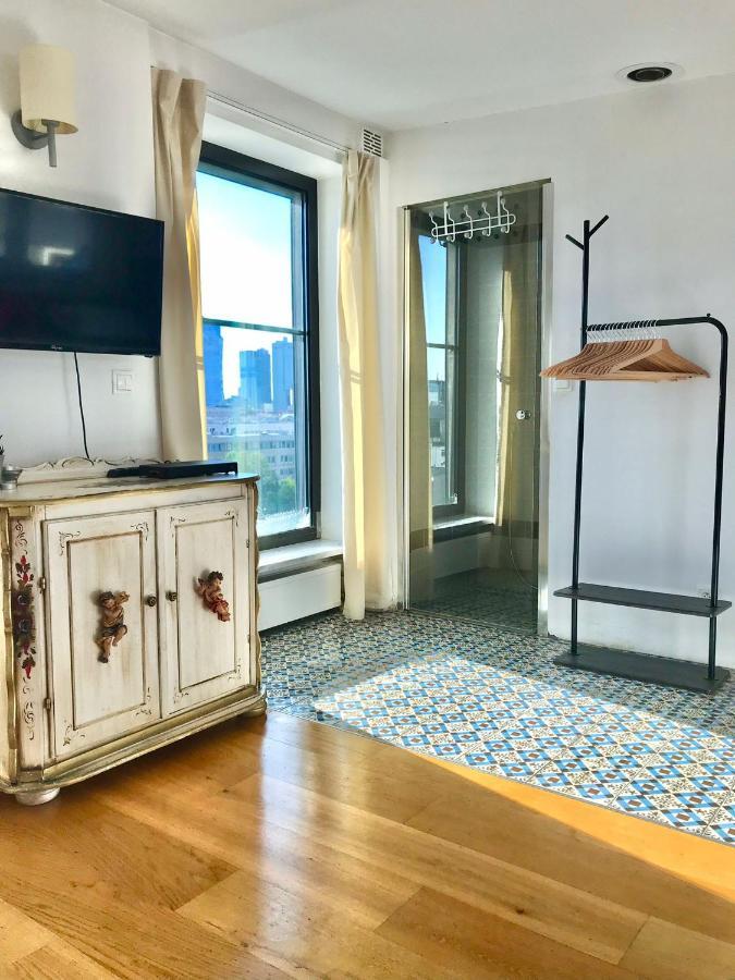Bezagenta Wilcza8 Minimalist Studio Central Location 华沙 外观 照片